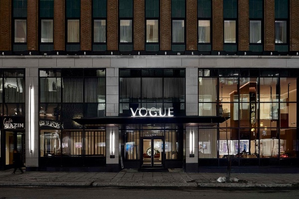 Vogue Hotel Montreal Downtown image 1